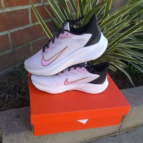 Womans nike zoom winflo 7 running shoes size 9 US - Picture 3 of 5